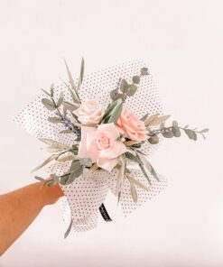 Rosa de papel crepe