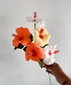TALLER HIBISCOS DE PAPEL CREPE