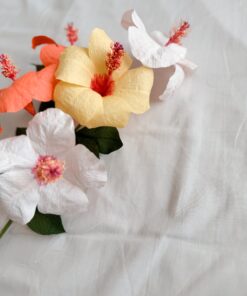 TALLER HIBISCOS DE PAPEL CREPE