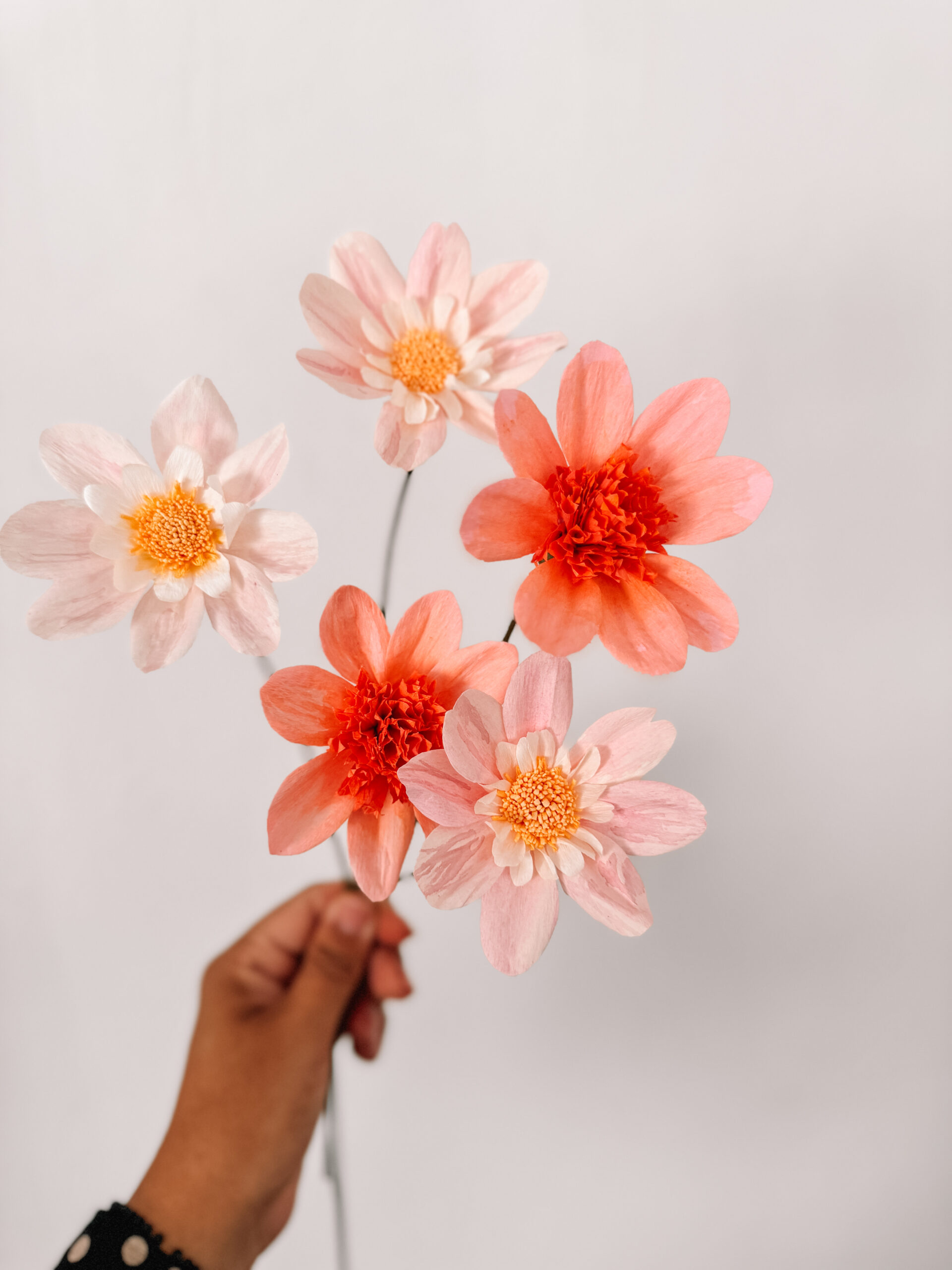 Dalia de papel crepe